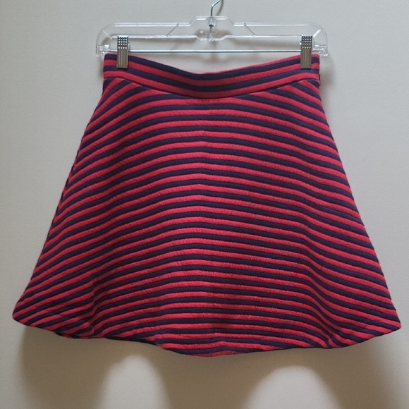 GAP Dresses & Skirts - GAP Red & Navy Striped Skirt, Size S